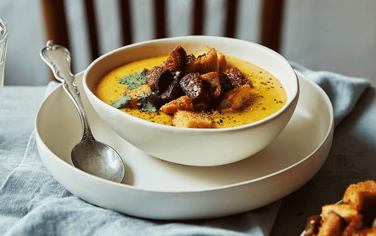 Mustig morotssoppa med ingefära & chorizo - Recept | Pågen